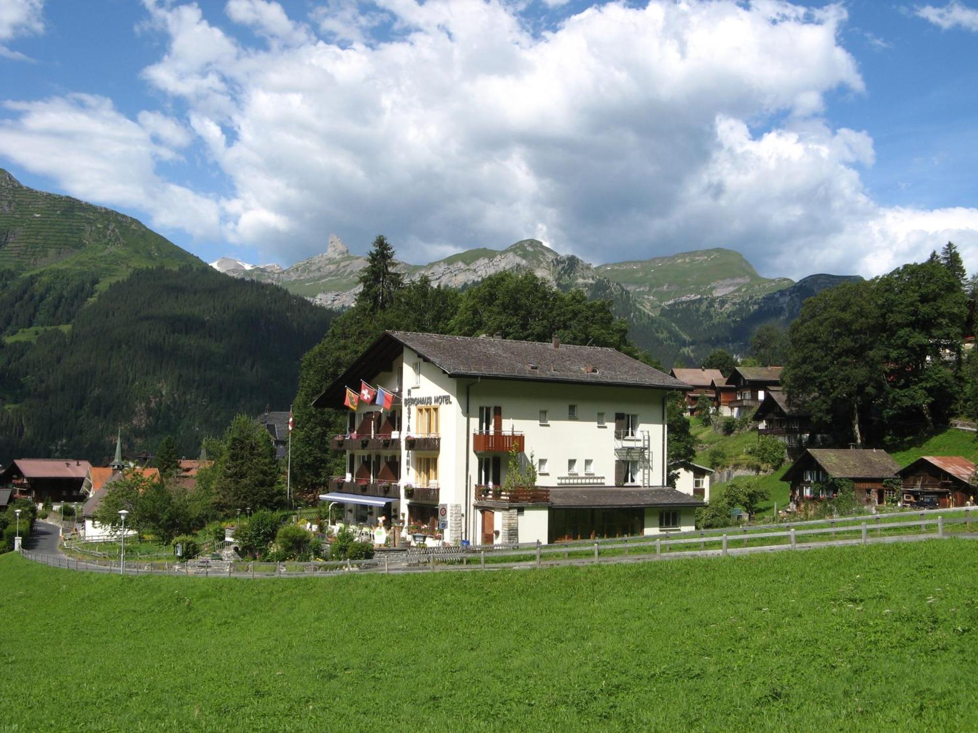Hotel Berghaus Wengen Zewnętrze zdjęcie